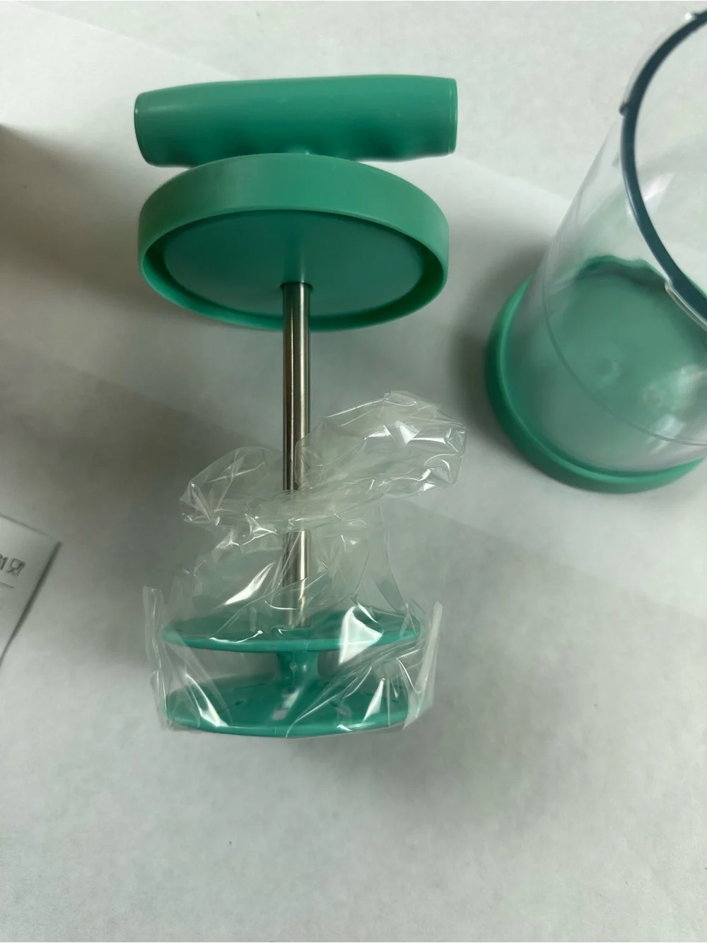 Pampered Chef Whipped Cream Maker in Teal